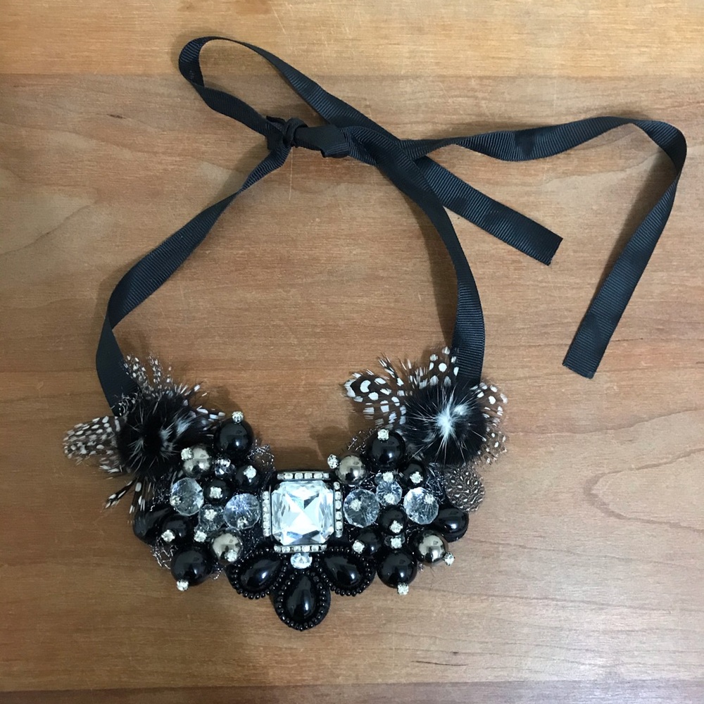 Stone and Feathers Statement necklace with ribbon